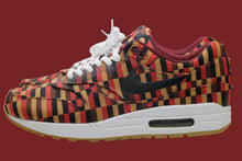 Load image into Gallery viewer, Nike Air Max 1 London Underground Roundel
